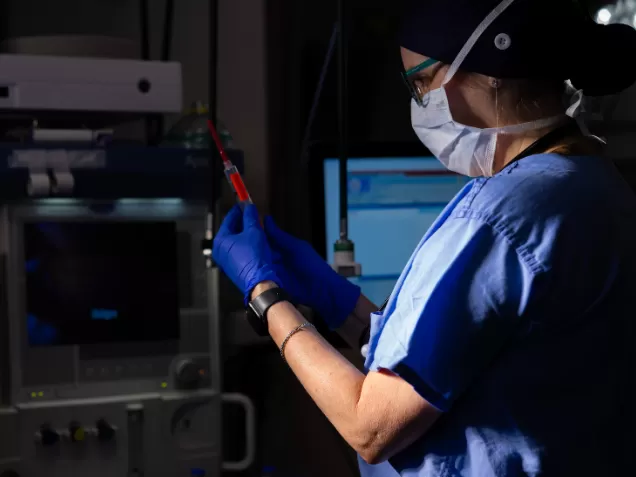 anesthesiologist